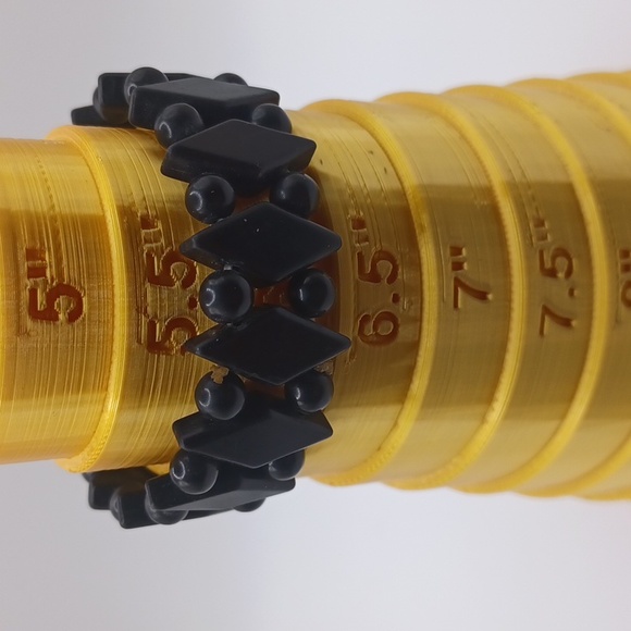 Onyx Beaded Stretch Bracelet - Picture 4 of 5